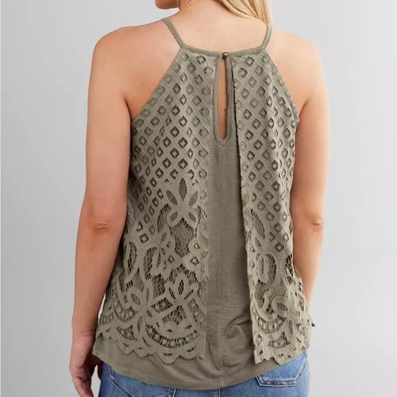 Daytrip Lace Overlay Lined Tank Top Medium - Picture 2 of 8